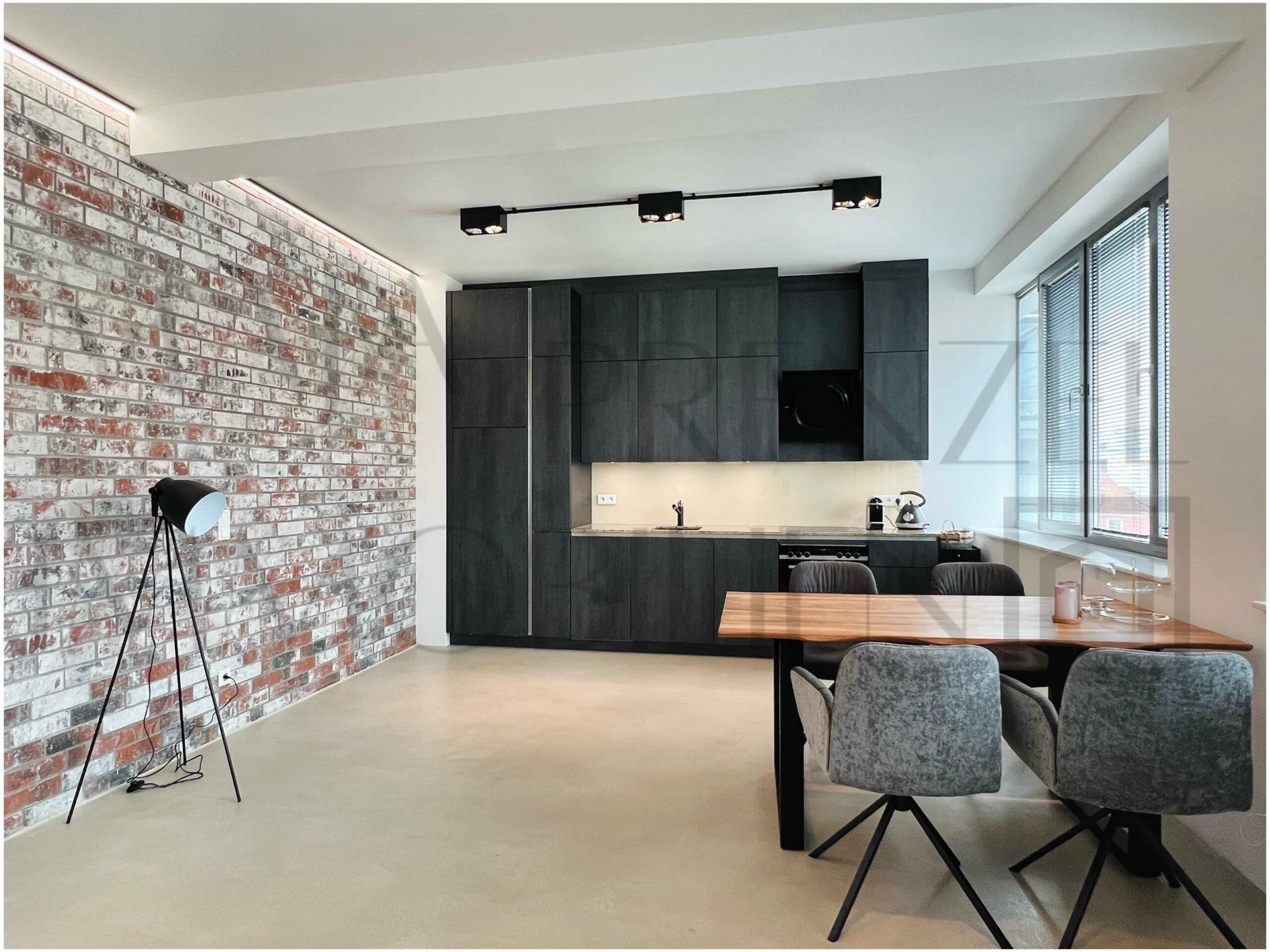 Maja Prenzel Immobilien 2 Zimmer Wohnung zur Miete am Woehrder See Kueche