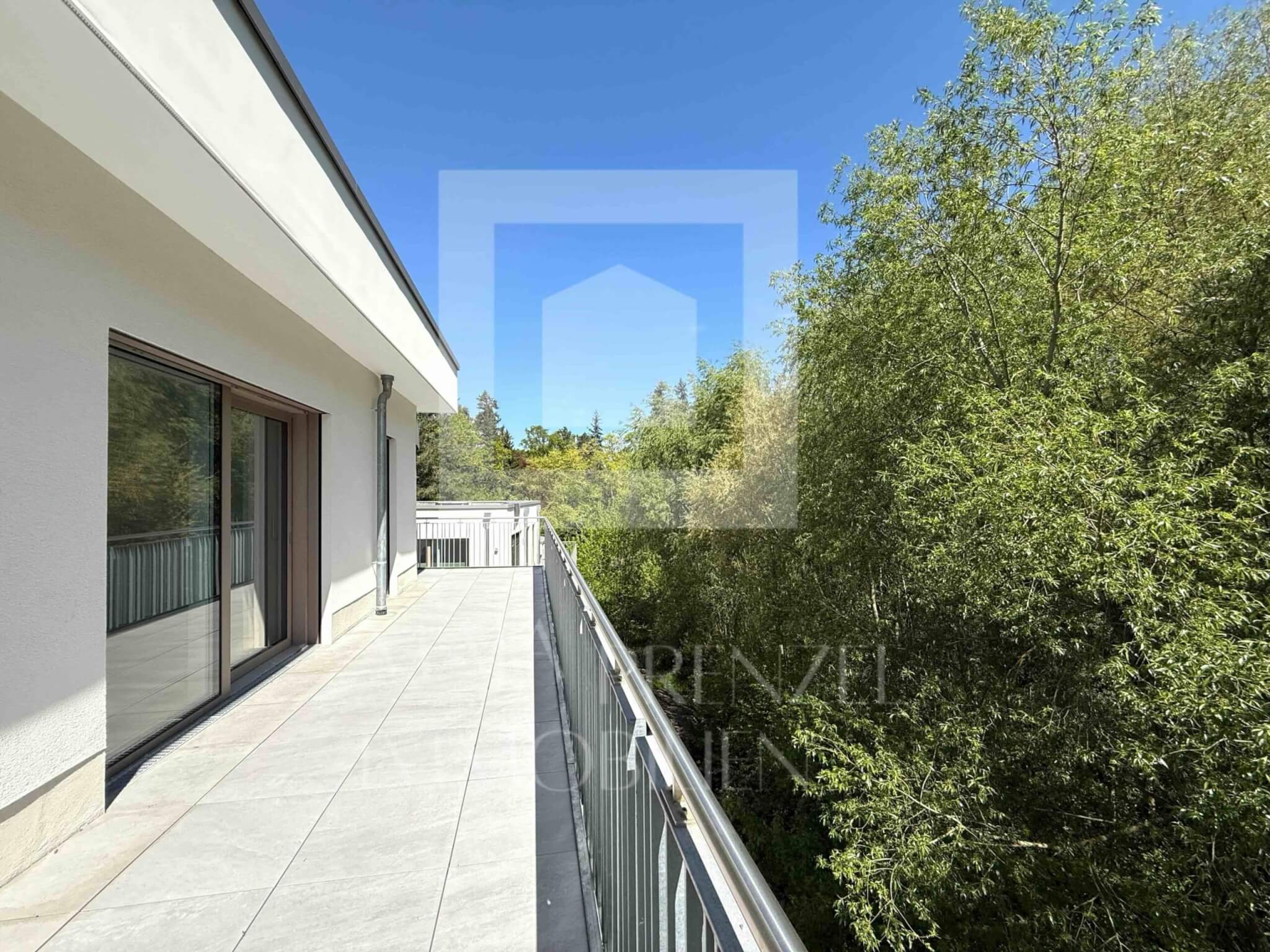 Penthouse zum Erstbezug mit Blick ins Gruene in Fuerth-Dambach_Balkon