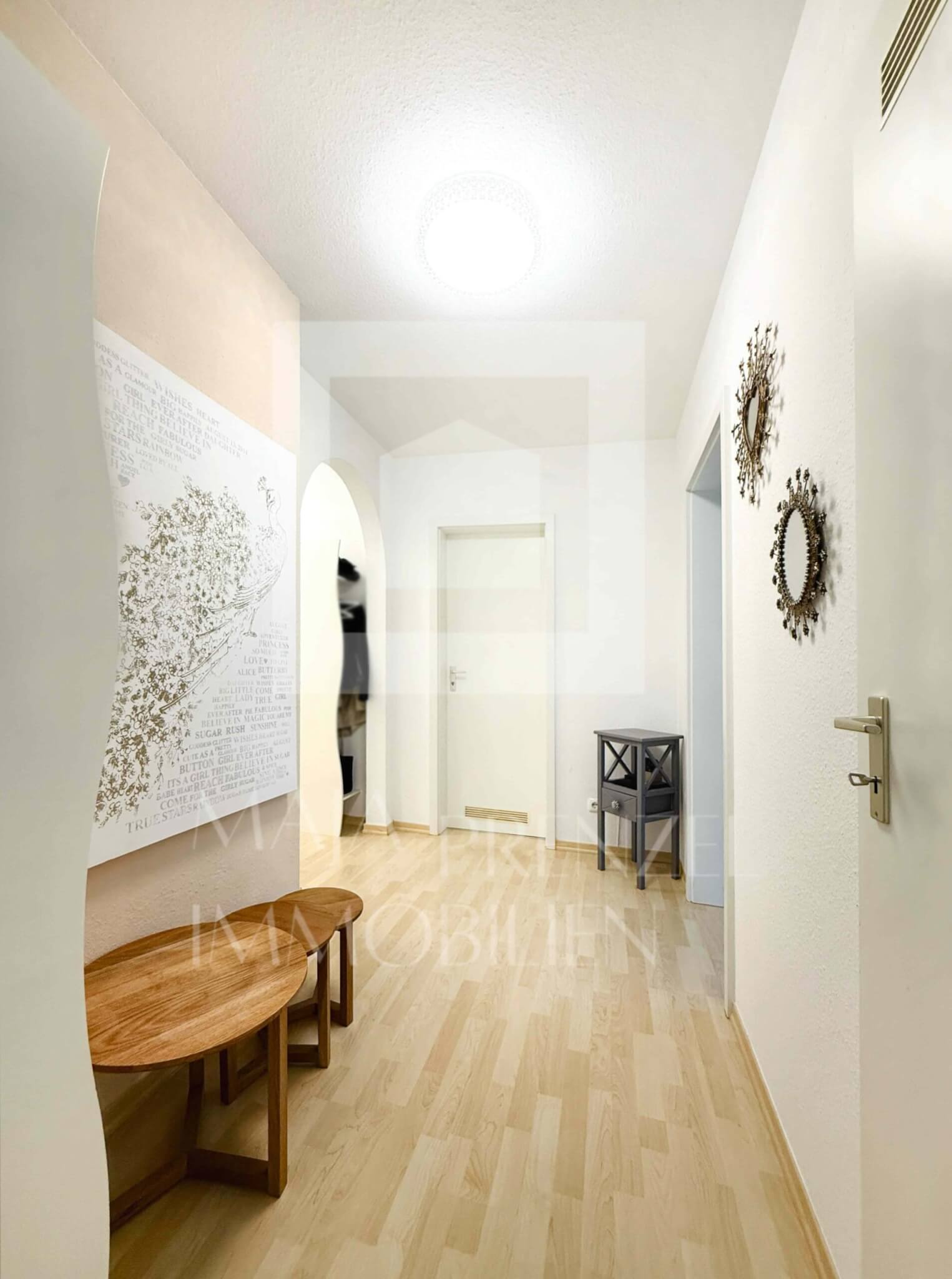 2 Zi Wohnung zum Kauf in Nuernberg Maja Prenzel Immobilien_Diele