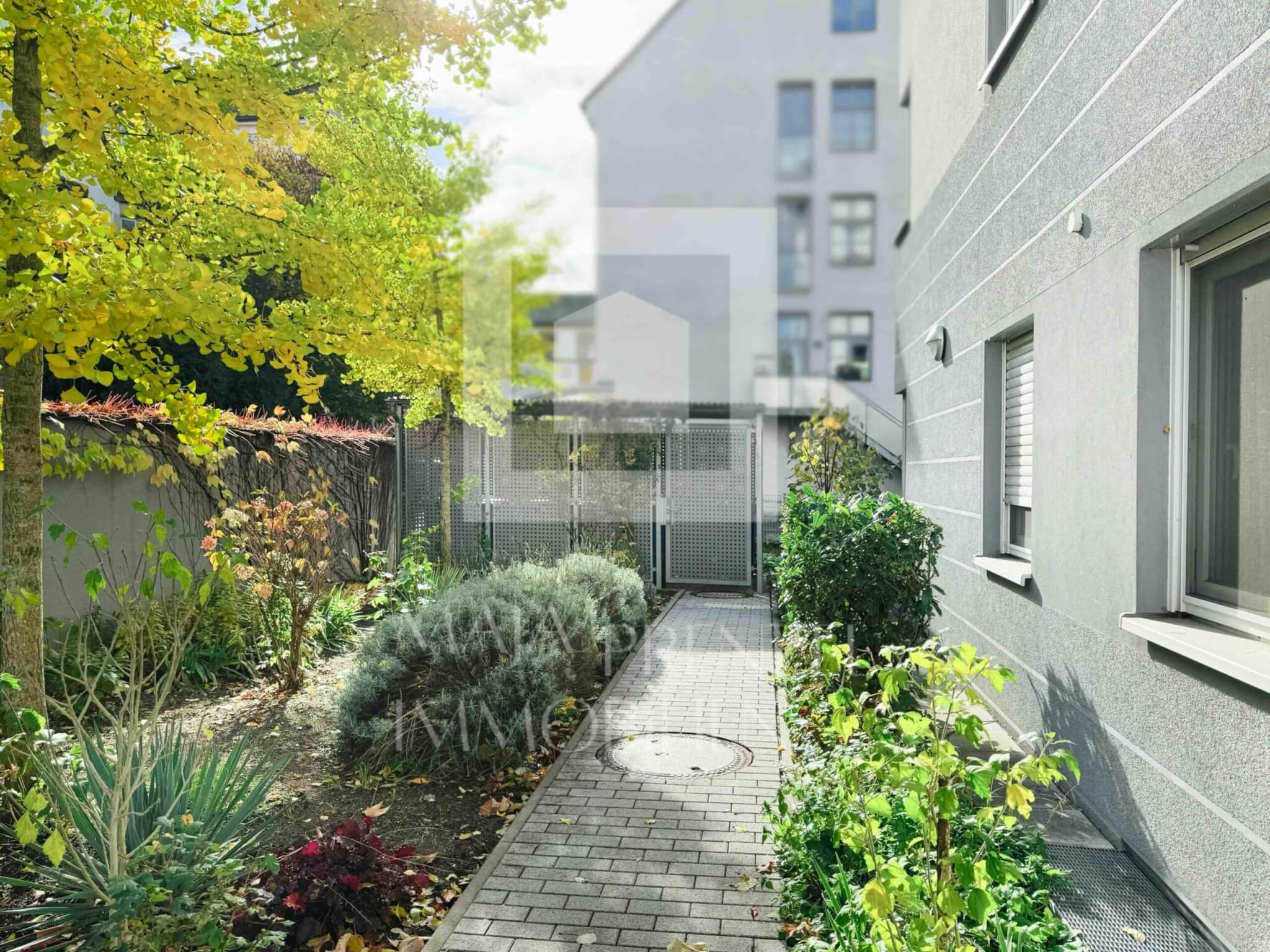 4-Zi Wohnung zur Miete in Fürth_Vorgarten