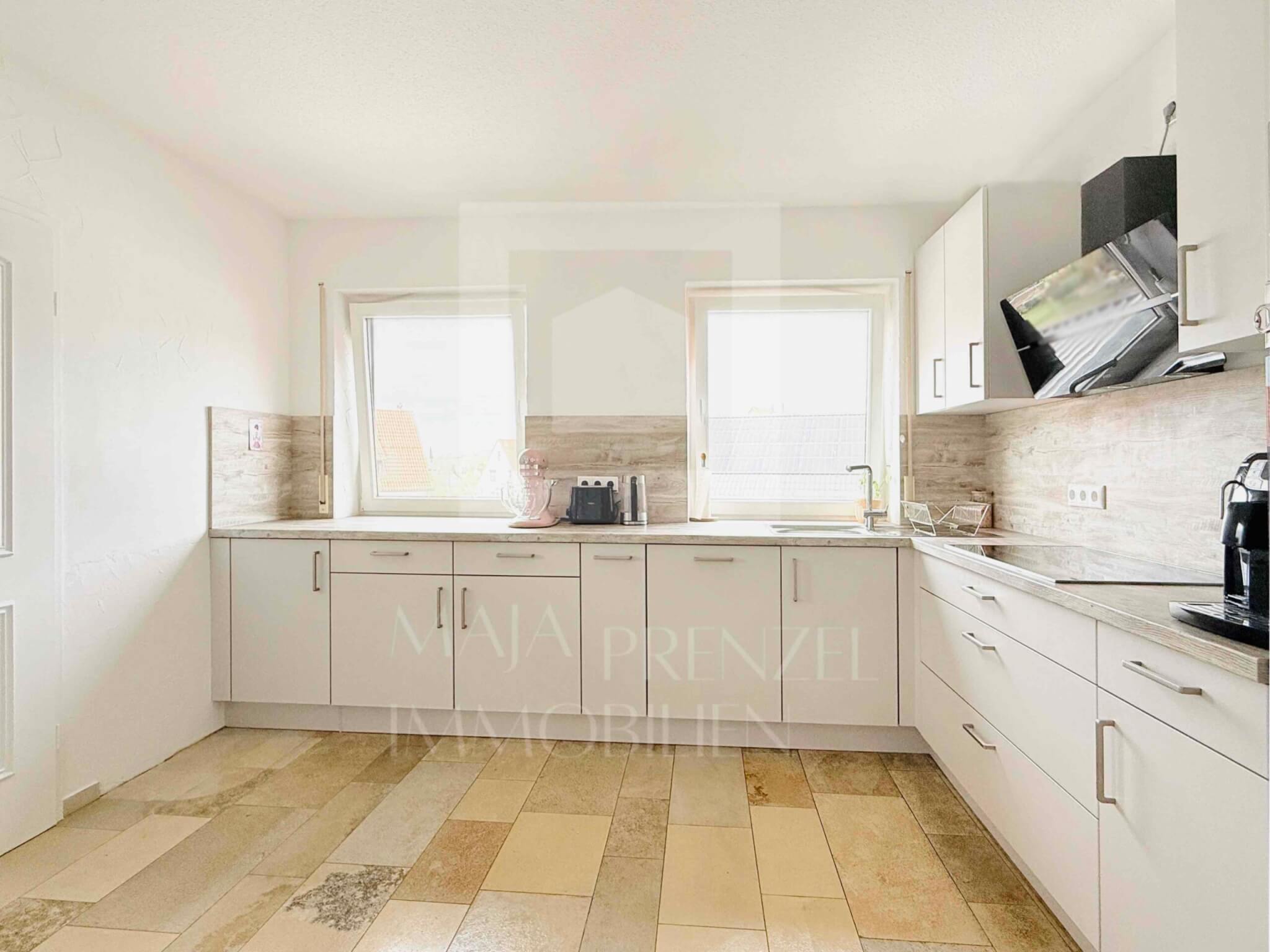 3,5-Zi Wohnung zur Miete in Eckental-Forth_Küche