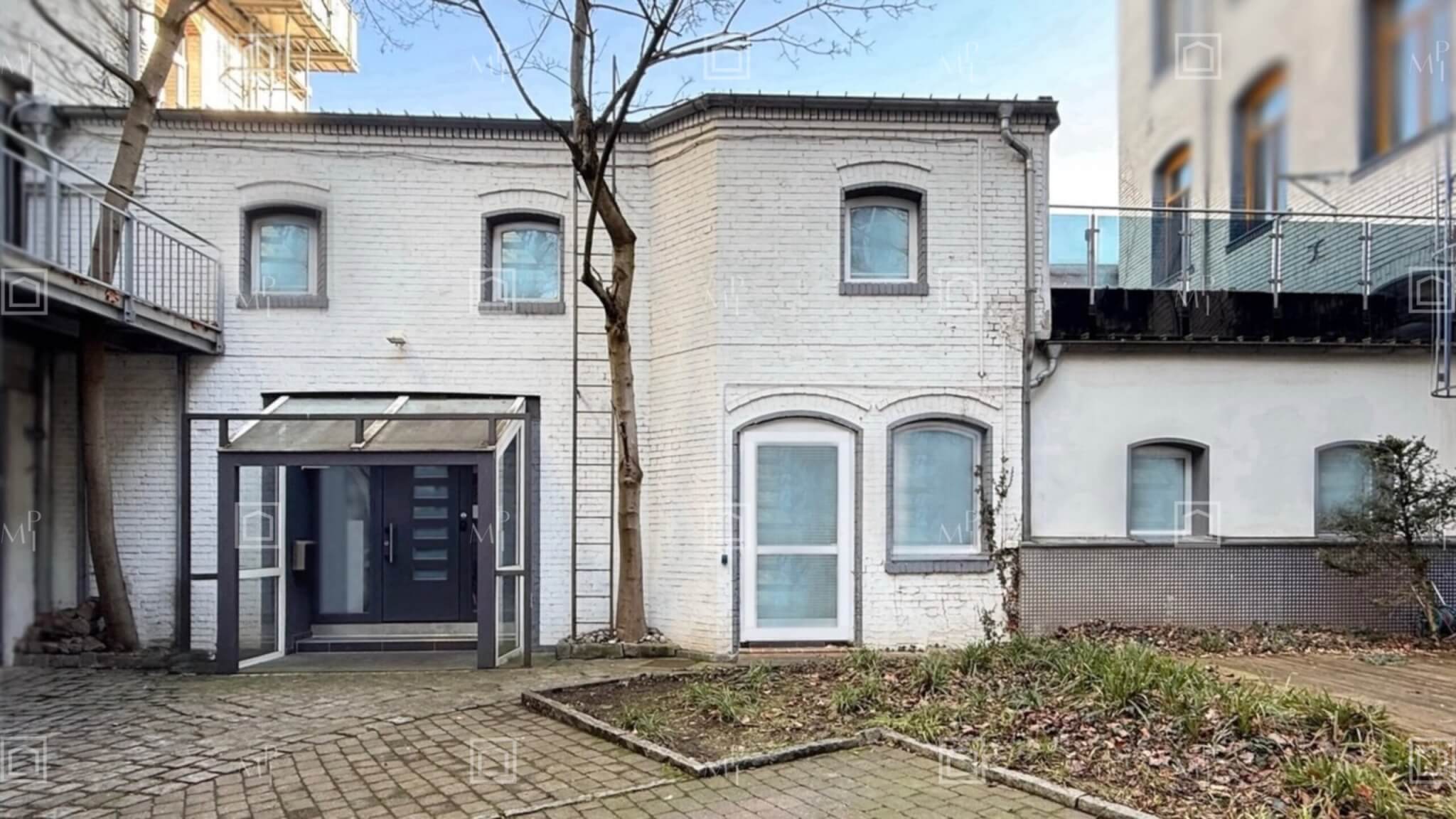 LOFT in Fürth_Wohnen und Arbeiten unter einem Dach_Maja Prenzel Immobilienmaklerin in Fuerth_Titelbild