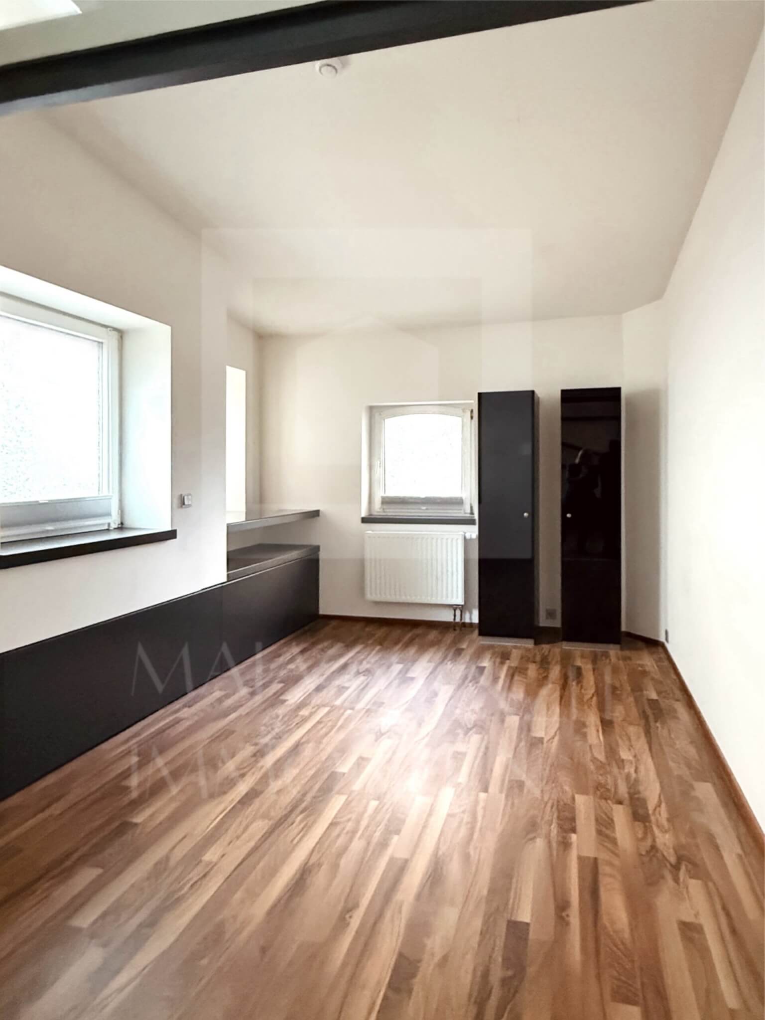 LOFT in Fürth: Wohnen und Arbeiten unter einem Dach_Zimmer OG