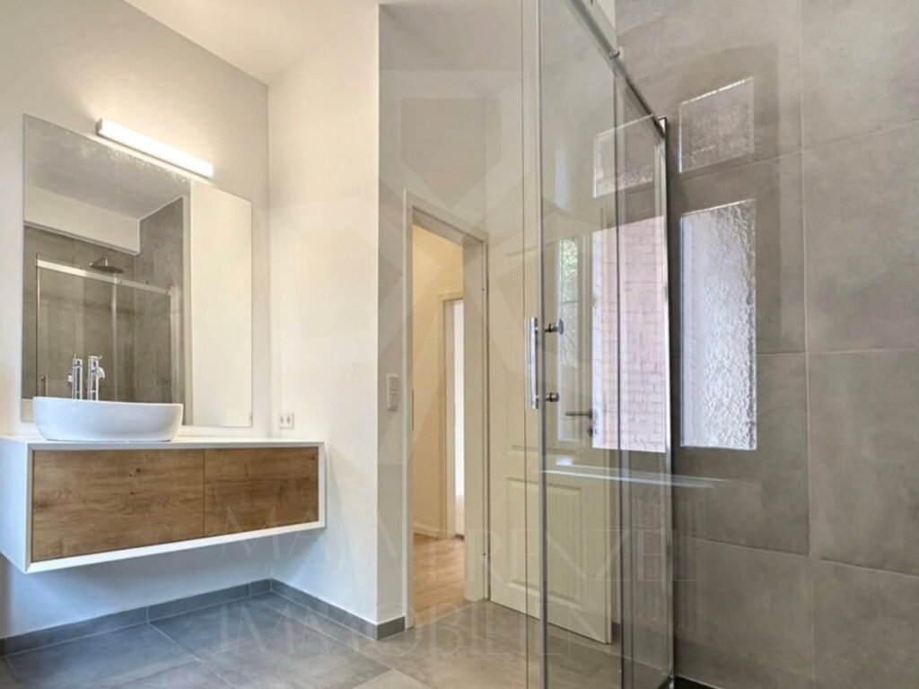 2 Zi Wohnung zum Kauf in Nuernberg St.Peter_Badezimmer_Maja Prenzel IMMOBILIEN
