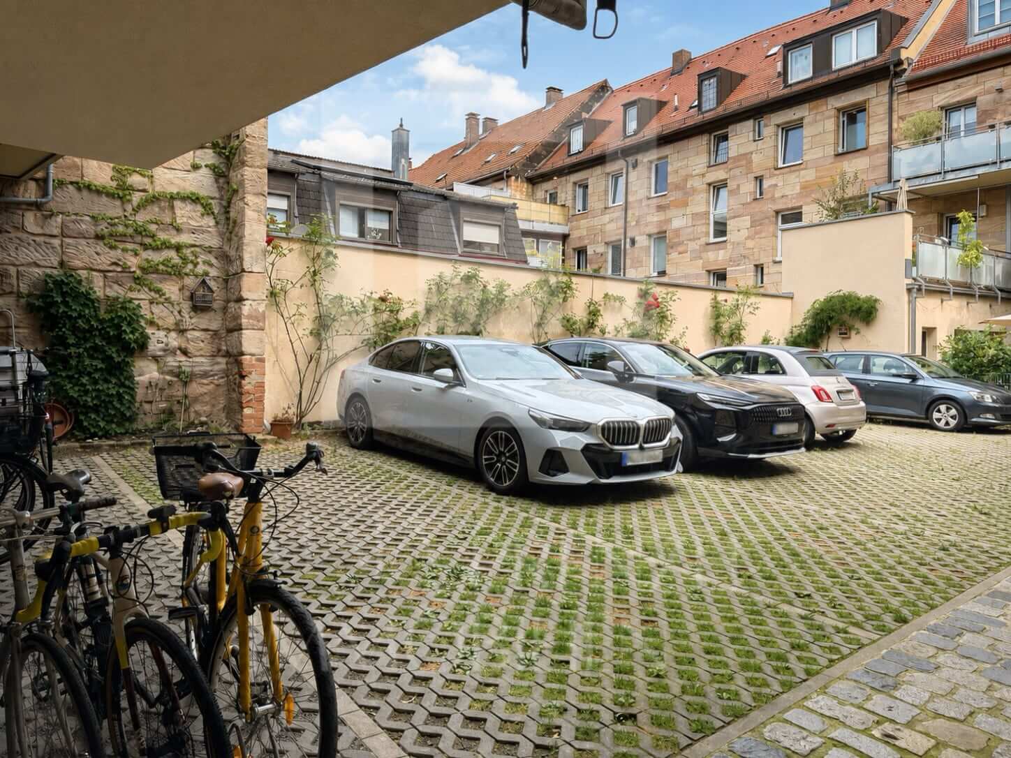 Altstadtjuwel mit gehobener Ausstattung_Stellplatz_Maja Prenzel IMMOBILIEN