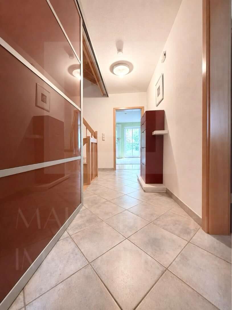 Reihenendhaus zum Kauf in Oberbeuren_Diele_Maja Prenzel IMMOBILIEN